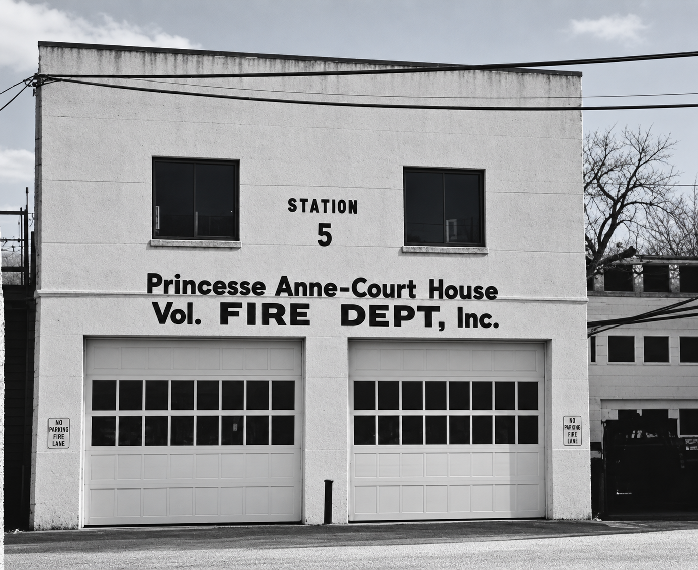 Princess Anne Courthouse station building in 1958
