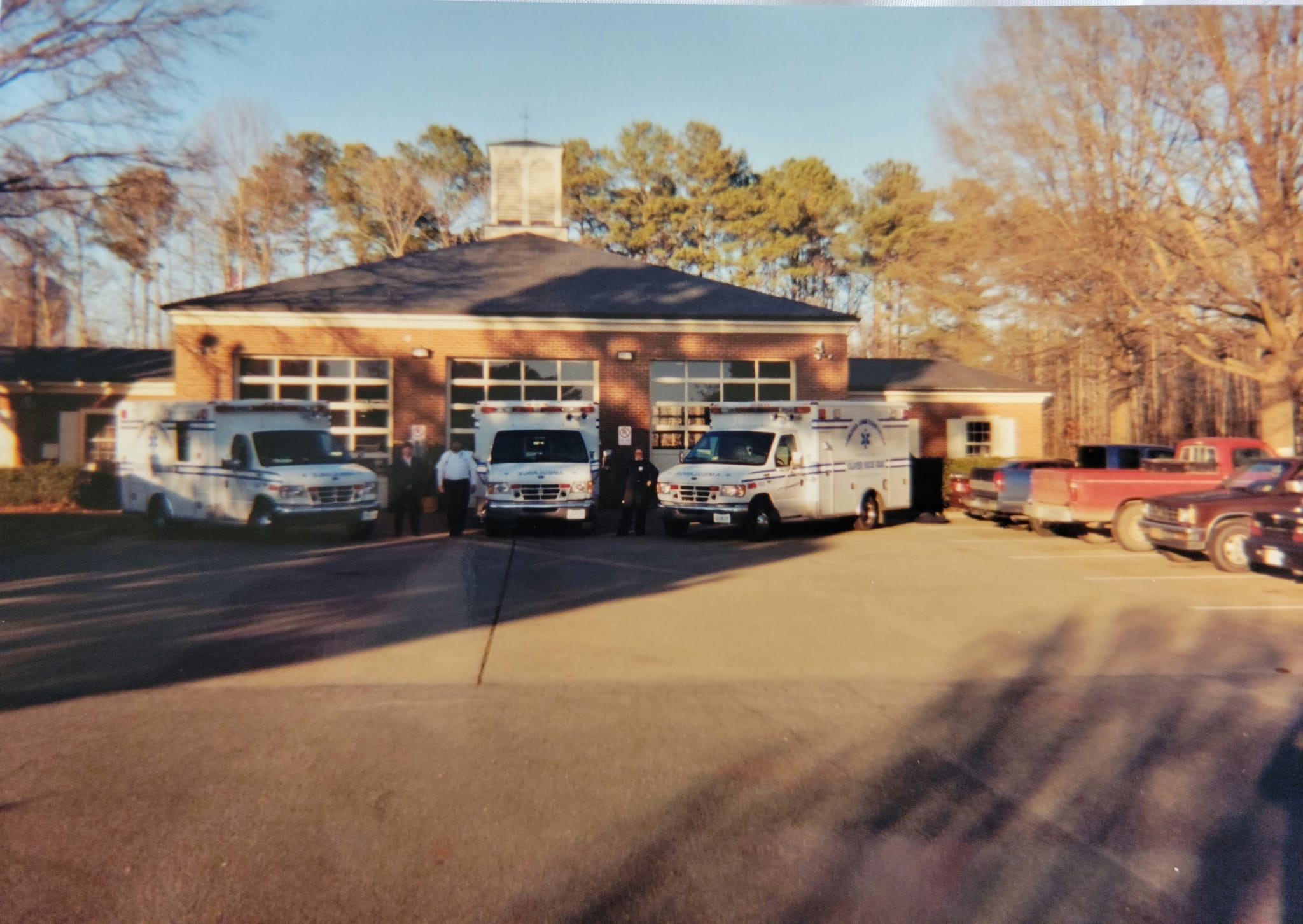 Princess Anne Courthouse Rescue 520 521 and 522 ambulances during the 1990s